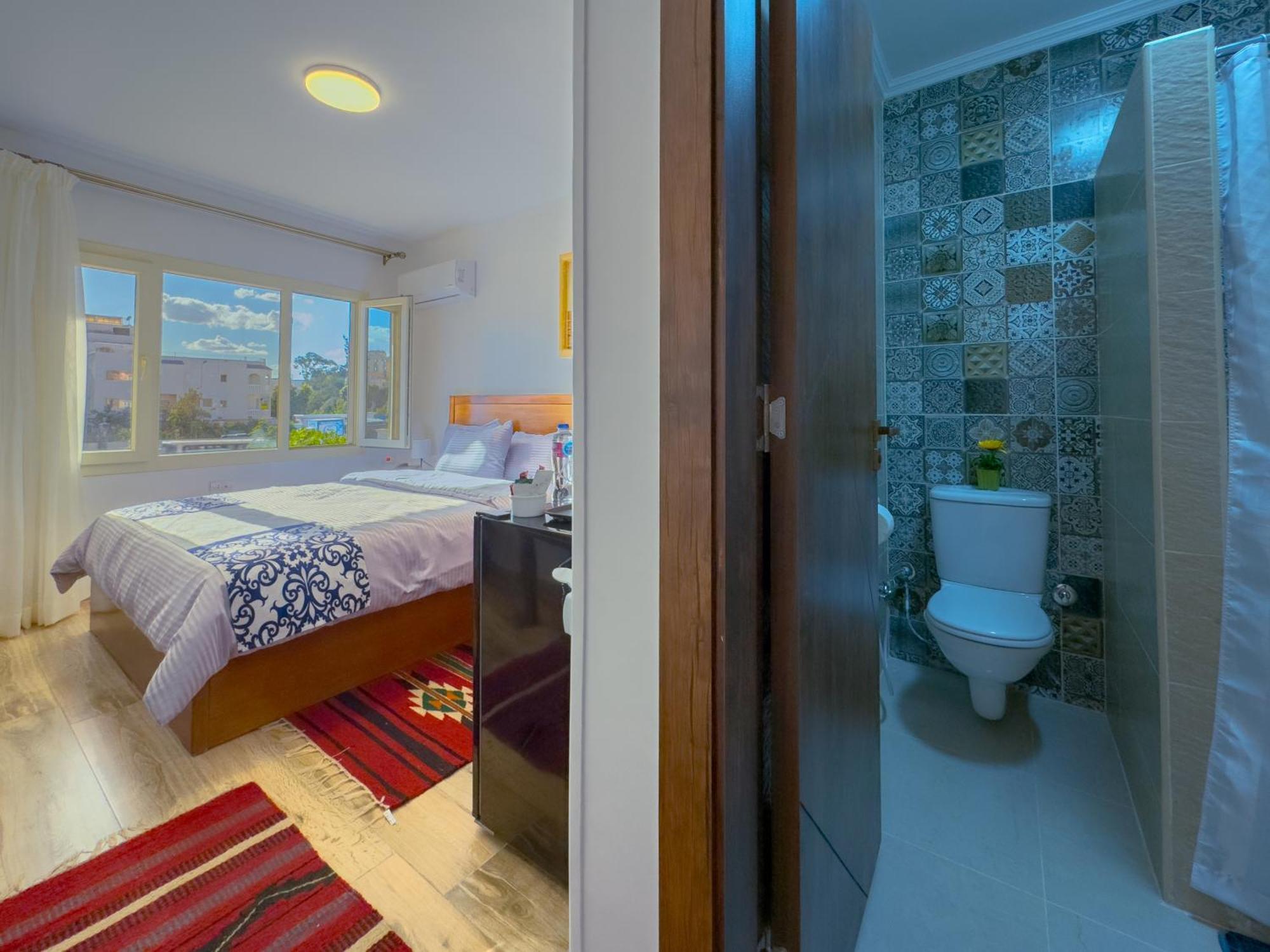 Royal Crown Hotel Giza Pyramids View Kafrat al Jabal Экстерьер фото