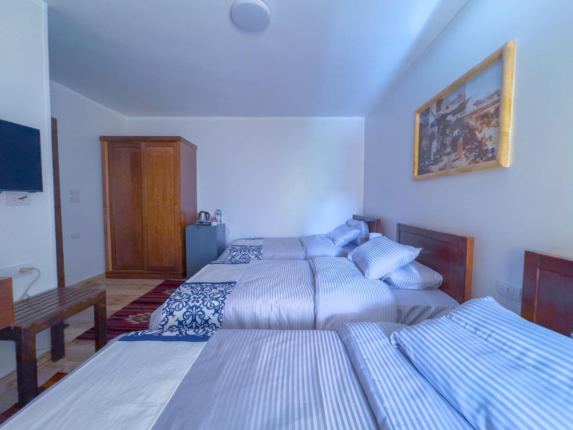 Royal Crown Hotel Giza Pyramids View Kafrat al Jabal Номер фото