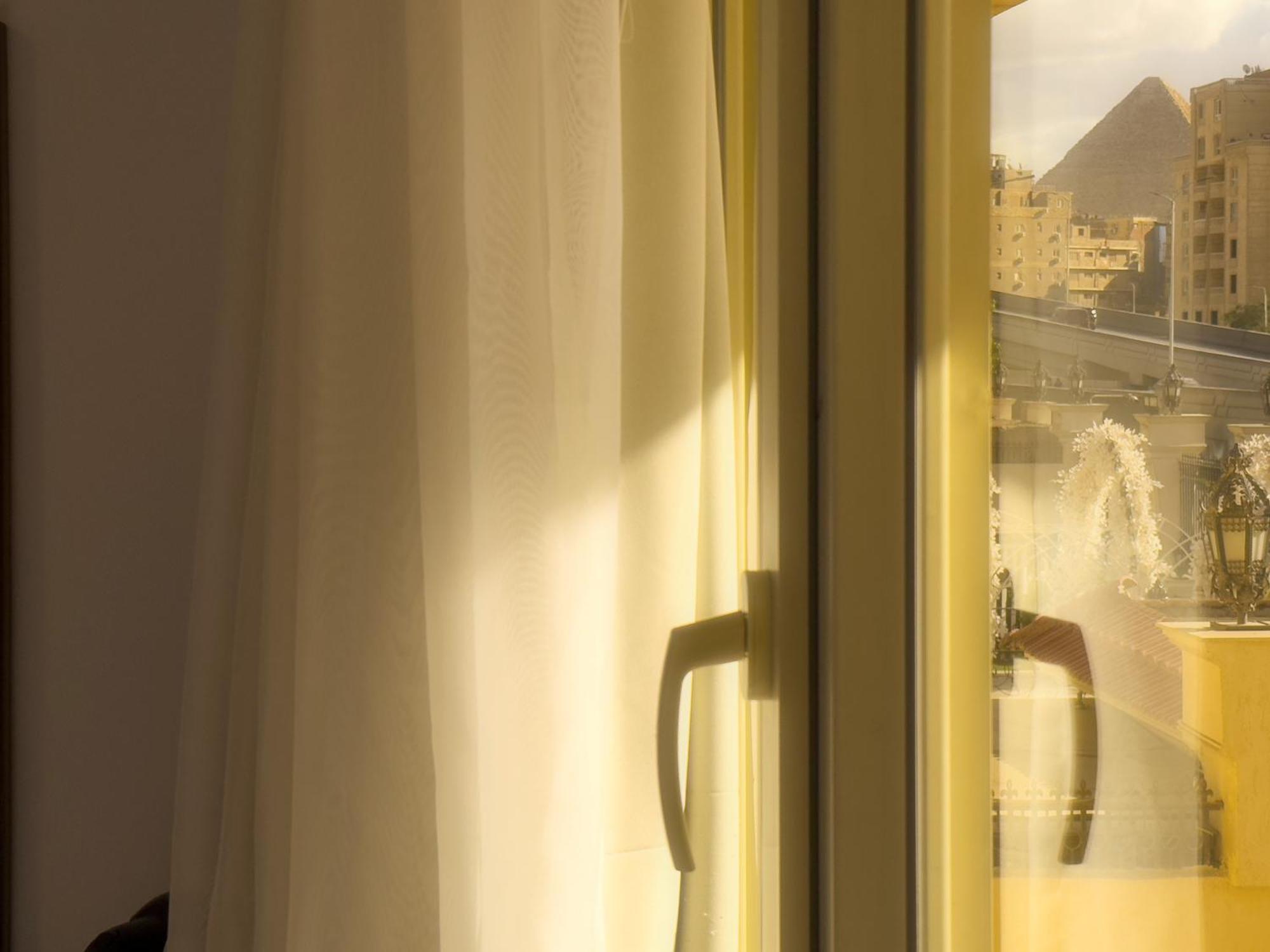 Royal Crown Hotel Giza Pyramids View Kafrat al Jabal Экстерьер фото